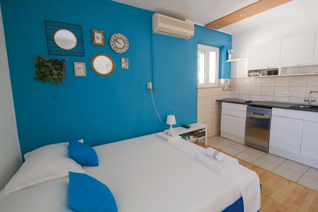 Bili-sea View In The Center Makarska